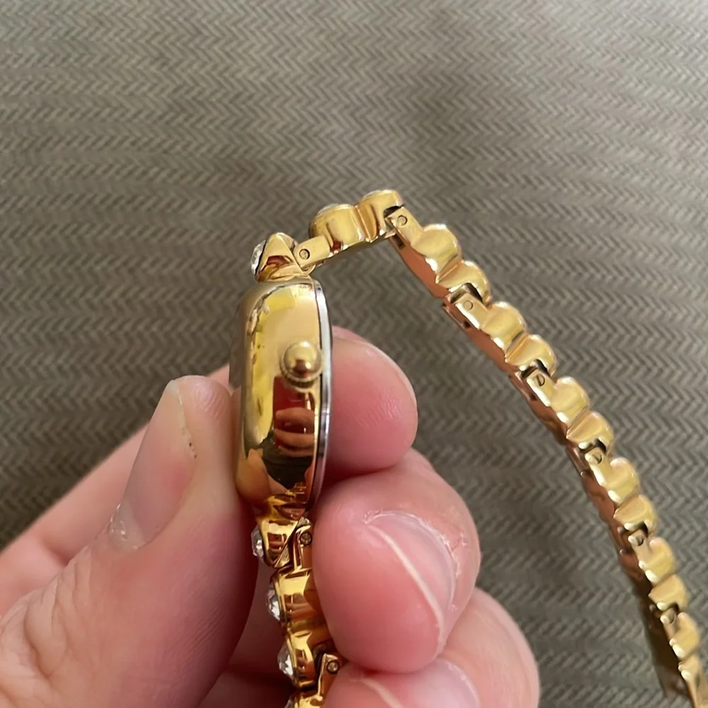 Disney Time Works Mickey Mouse women’s watch - Picture 9 of 14